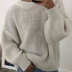 Zara Knit Oversized Wool and Mohair Acrylic Blend